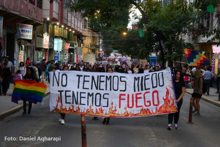 Marcha feminista por el 8M de 2019 en Cochabamba. Foto: Daniel Aqharapi