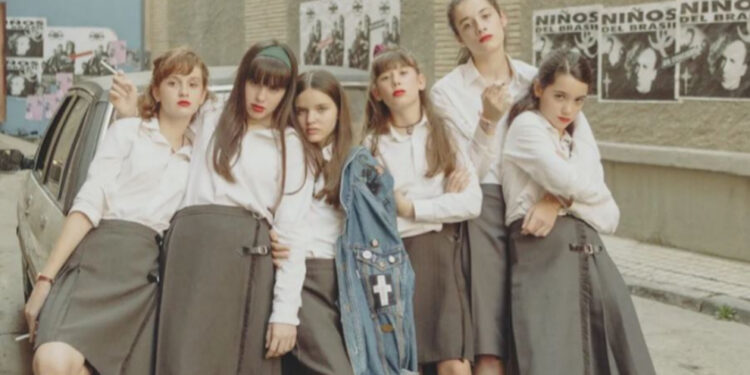 Imagen promocional de 'Las niñas'.