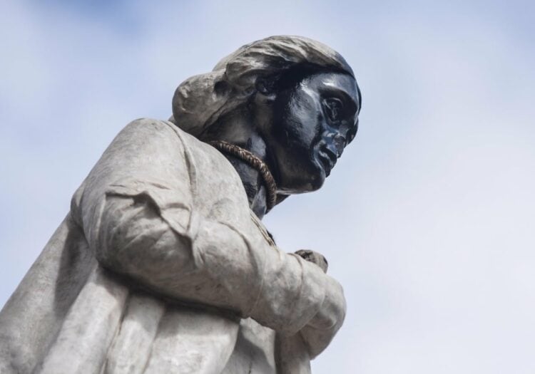 Monumento a Cristobal Colón en La Paz.