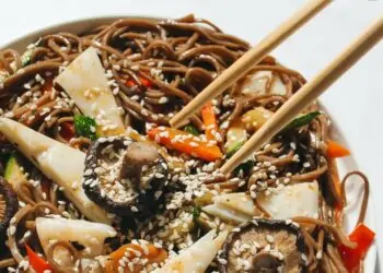 Yakisoba vegano, un clásico de la gastronomía asiática