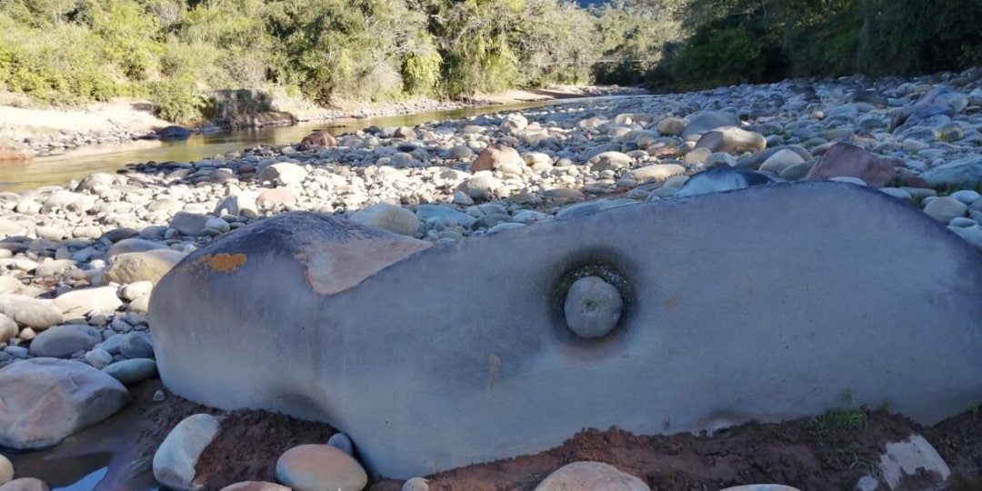 Fotografía de la Piedra Ombliguda ubicada en la Reserva natural de Tariquia