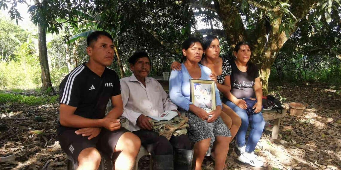 La familia del soldado boliviano Edwin Veizaga en su chaco Vuelteadero, Trópico de Cochabamba