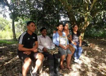 La familia del soldado boliviano Edwin Veizaga en su chaco Vuelteadero, Trópico de Cochabamba